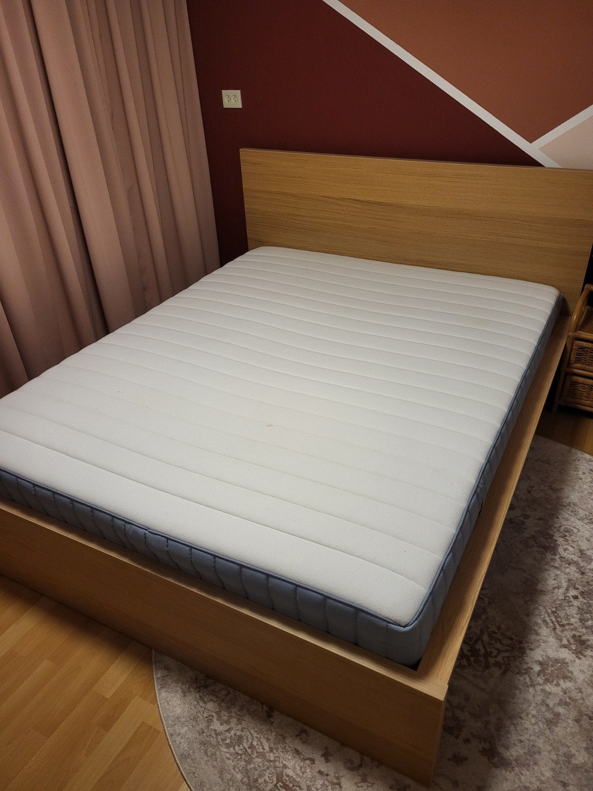 2 pers bed 160x200 eikenkleur, Huis en Inrichting, Slaapkamer | Bedden, Ophalen, Tweepersoons, Zo goed als nieuw, 160 cm