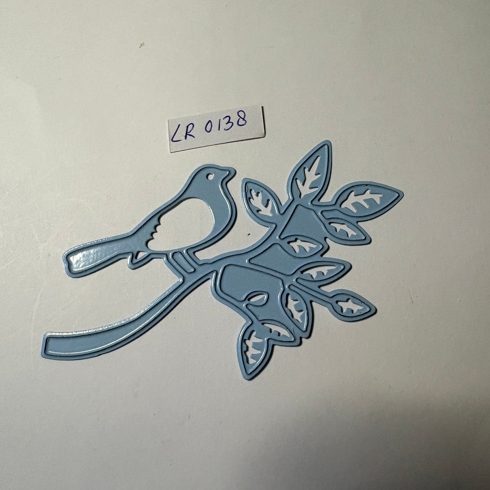 Marianne design snijmal lr0138 vogel op tak met blad, Ophalen of Verzenden, Zo goed als nieuw, Overige thema's, Pons of Mal