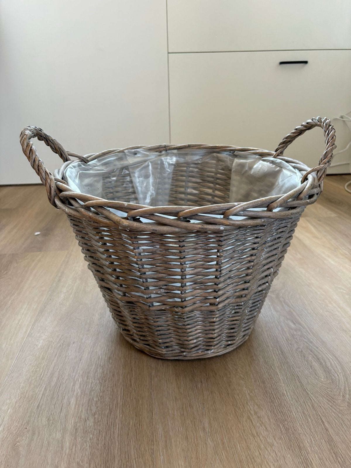 Rotan bloempot/plantenbak voor kerstboom of plant, Overige materialen, Gebruikt, 40 cm of meer, Rond
