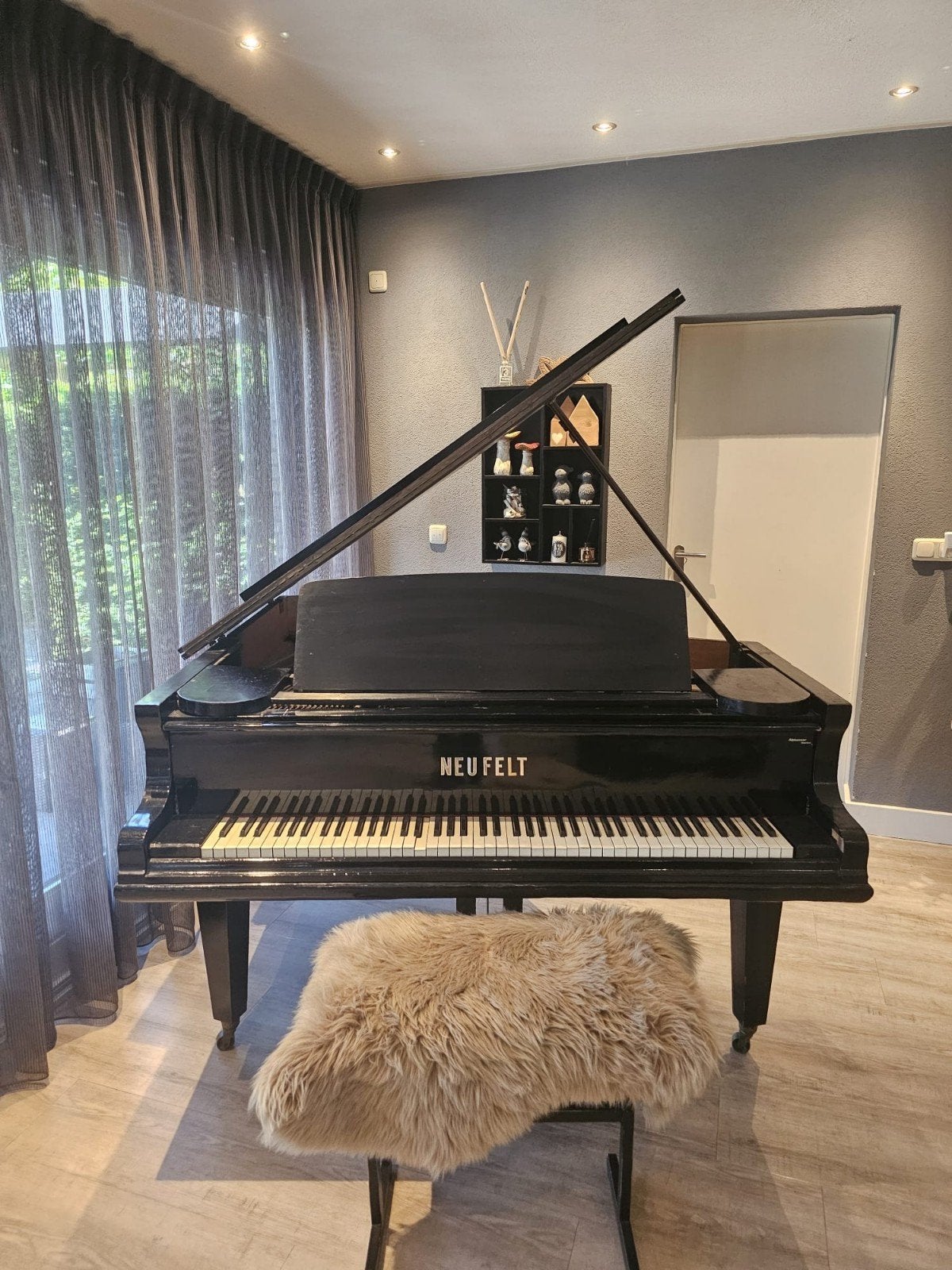 Authentieke Neufelt Vleugel, Muziek en Instrumenten, Piano's, Gebruikt, Zwart, Ophalen