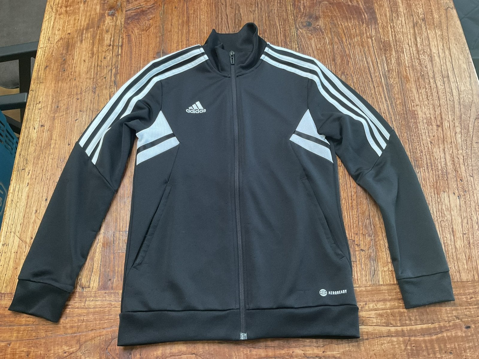 Adidas trainingsjas maat 152, Ophalen of Verzenden, Zo goed als nieuw, Jongen of Meisje, Sport- of Zwemkleding