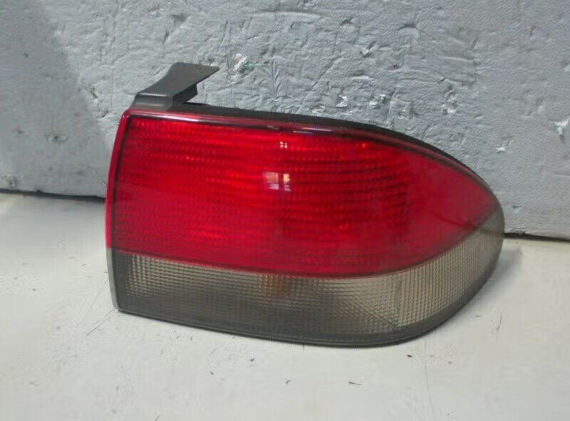 ACHTERLICHT RECHTS BUITEN Saab 900 II Coupé, Auto-onderdelen, Saab-de-info@saabgroup.com, Gebruikt, Ophalen of Verzenden, Saab Deutschland GmbH