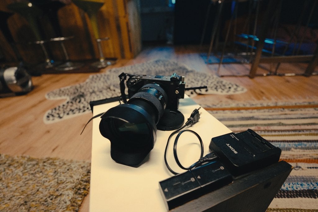 Sony FX3 + Sigma 24-70mm f/2.8 DG DN Art — Complete set, Ophalen, SONY ILME FX3, Privacyoffice.SEU@sony.com, Overige soorten