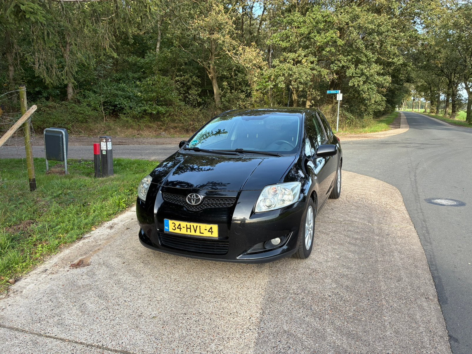 Toyota Auris Business edition 1.6 16V Vvt-i 3DR 2009 Zwart, Auto's, Voorwielaandrijving, Zwart, 4 cilinders, Zwart