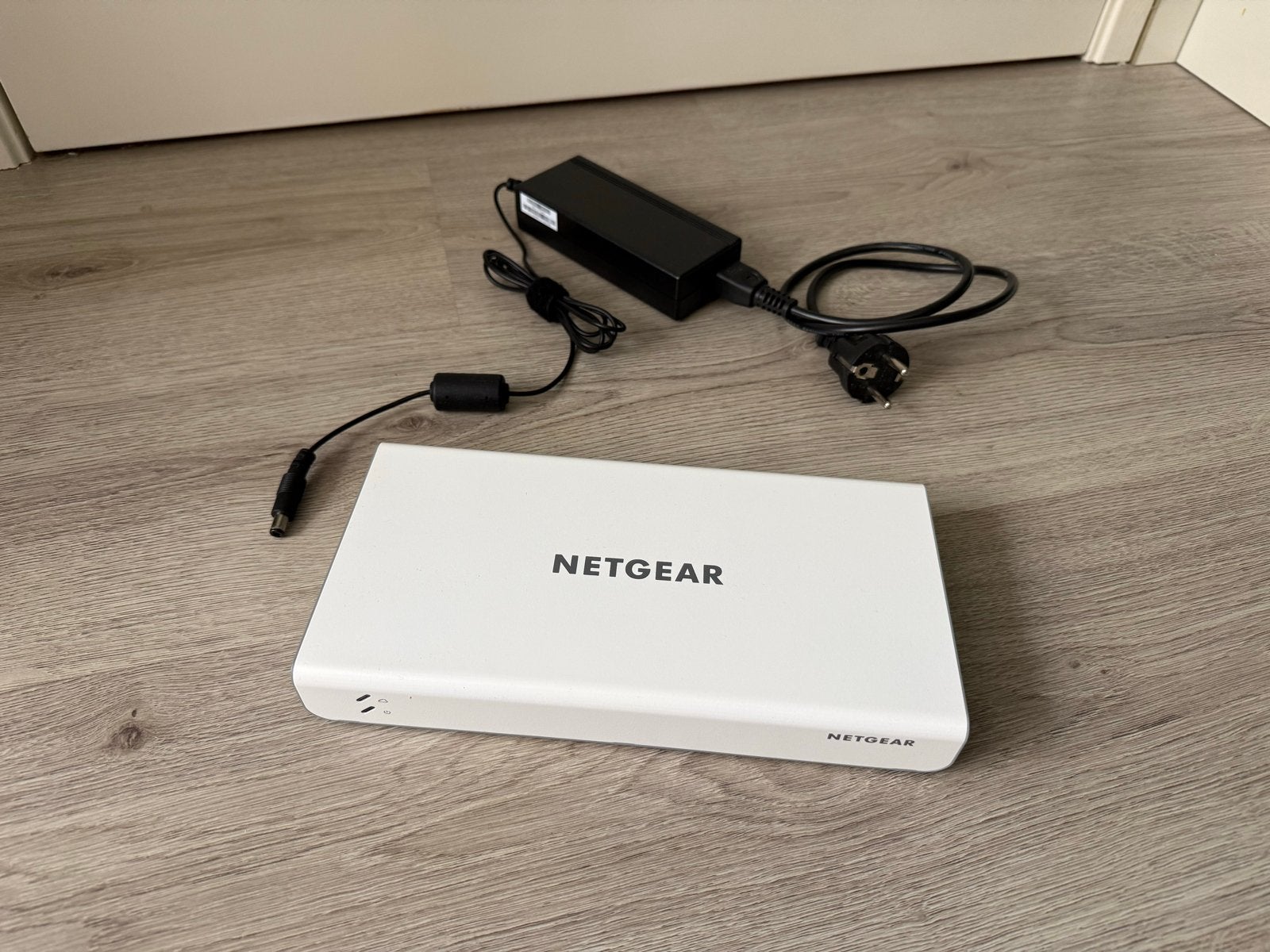 NETGEAR GC110P 8-poorts Gigabit Ethernet PoE+ Managed Switch, Ophalen of Verzenden, Zo goed als nieuw