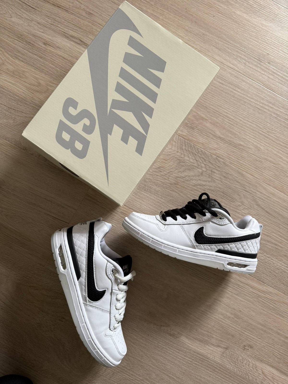 Nike air zoom low maat 38, Wit, Ophalen of Verzenden, Sneakers of Gympen, Zo goed als nieuw