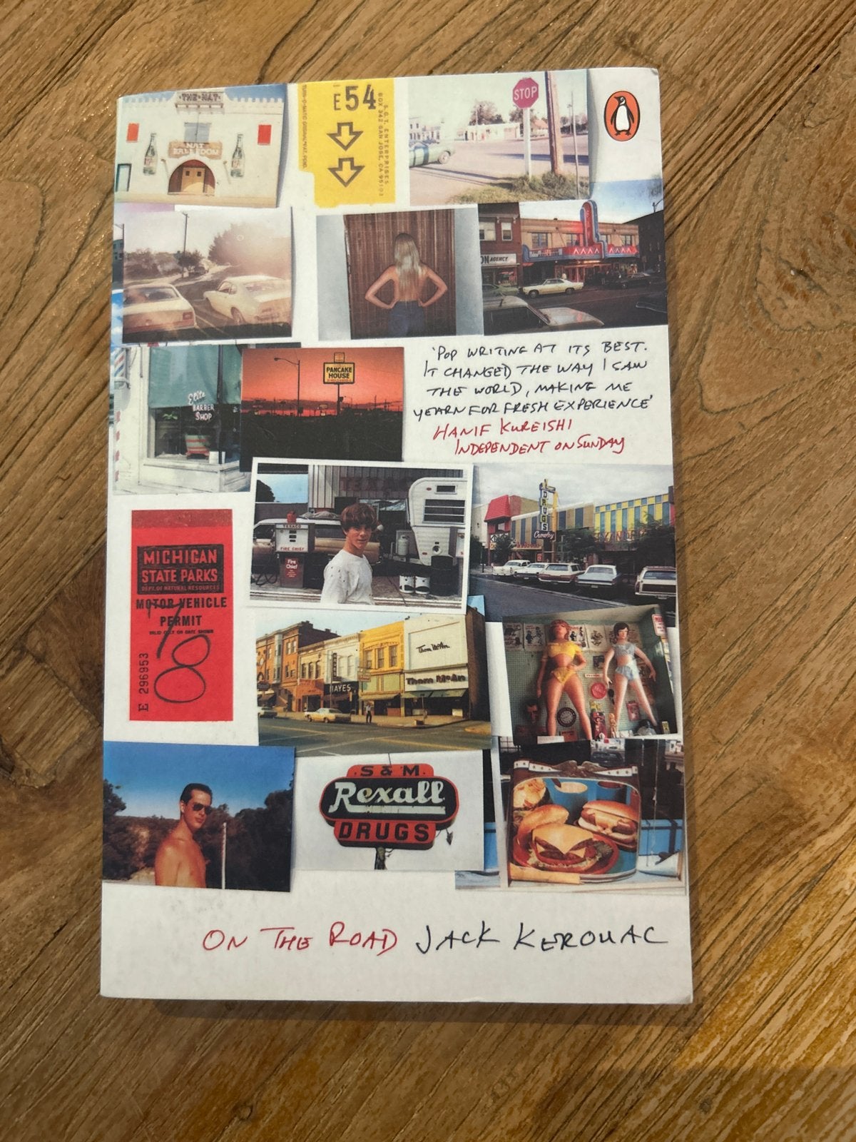 On the Road - Jack Kerouac (Penguin Essentials), Boeken, Ophalen, Zo goed als nieuw, Amerika