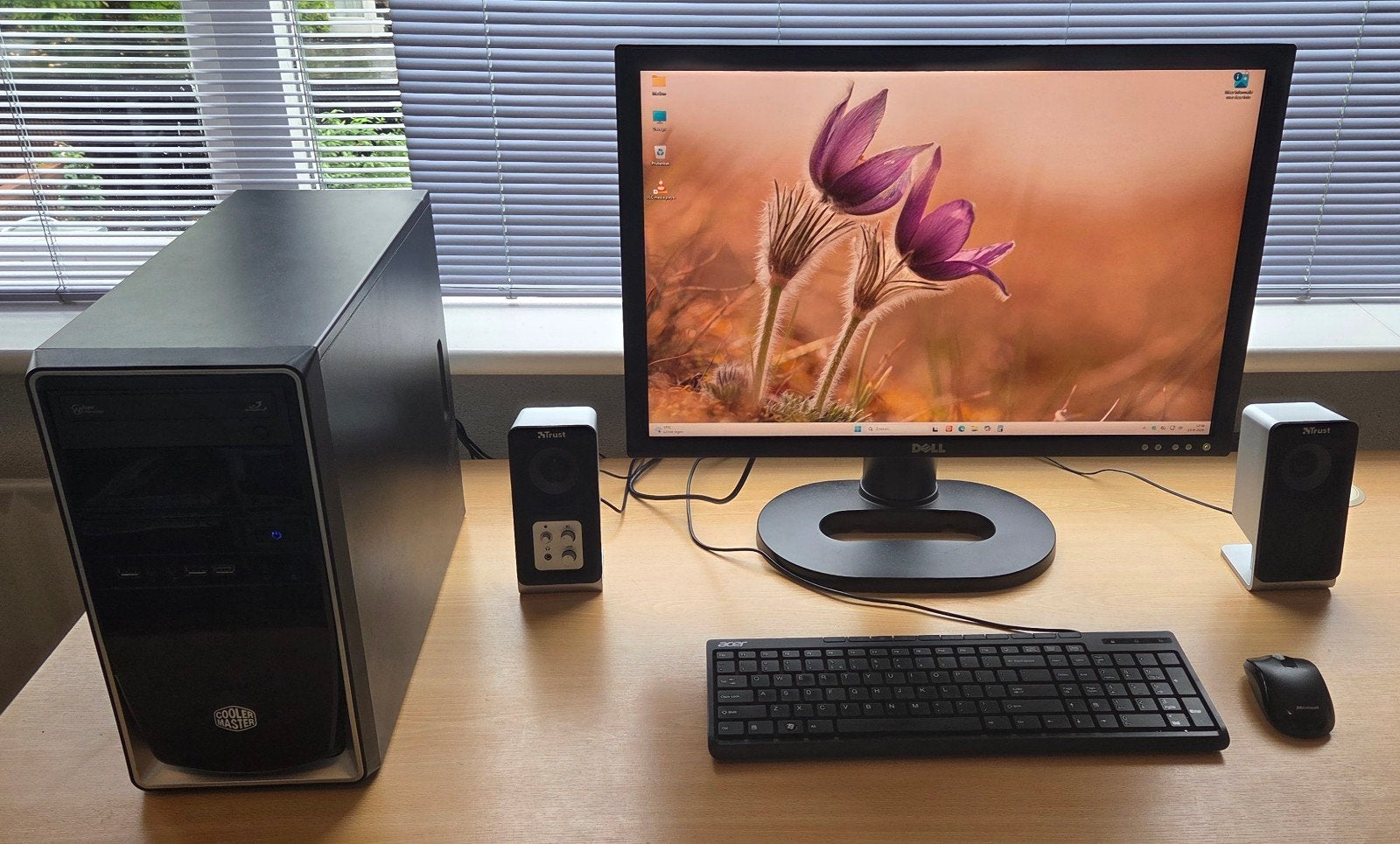 Computer i5, 16 Gb, SSD, HD, Windows 11, FHD, 24" Monitor, Computers en Software, Ophalen, Gebruikt, 2 tot 3 Ghz, Met monitor