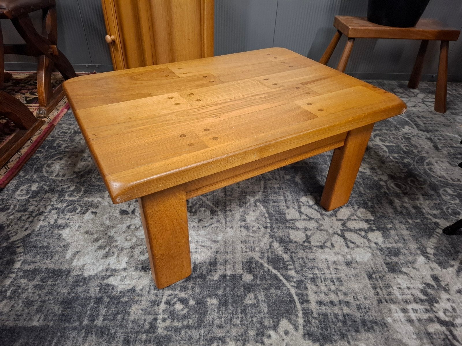 Brutalist Wabi Sabi bijzet salontafel Massief Eiken. Zie,, Ophalen, Zo goed als nieuw, Rechthoekig, Eikenhout
