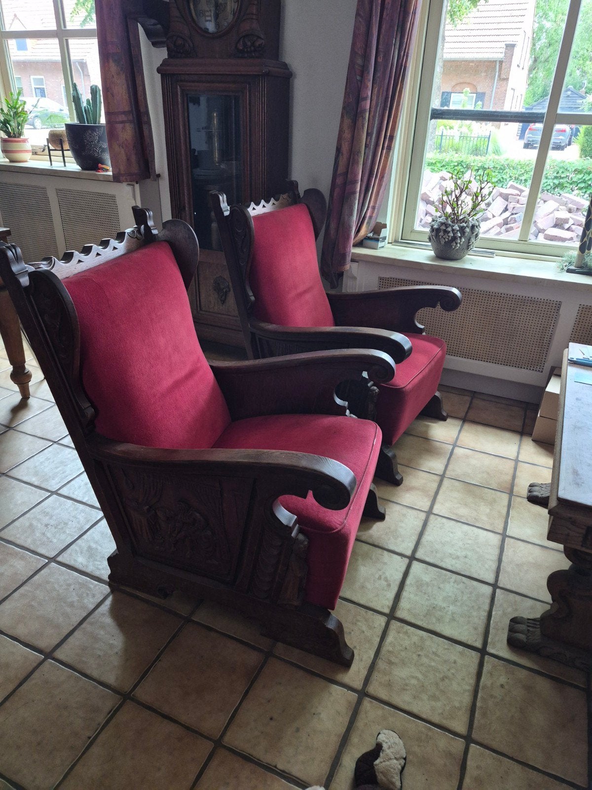 Antieke rode bank met 2 bijpassende fauteuils, Antiek en Kunst, Ophalen of Verzenden
