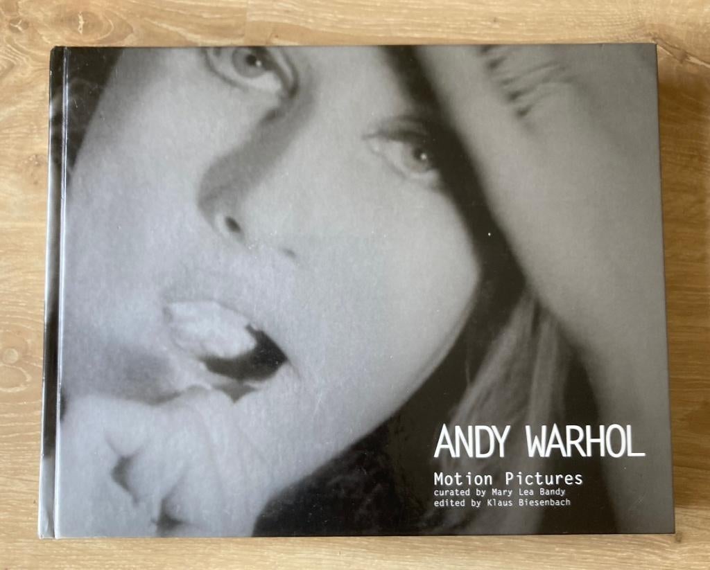Andy Warhol Motion Pictures, Verzenden, Zo goed als nieuw, Fotografen