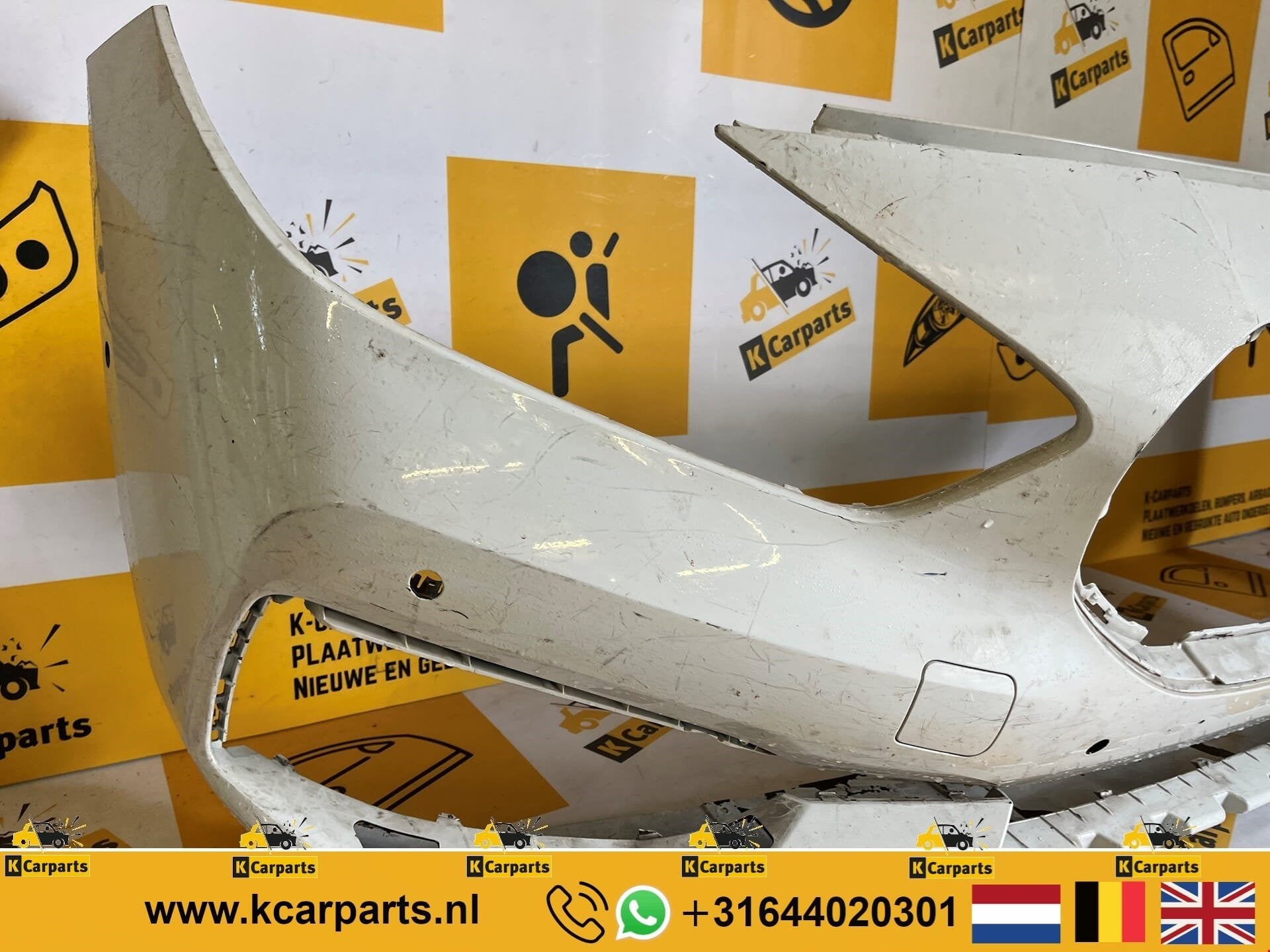 Voorbumper Bmw 1 serie f40 6X PDC origineel bumper 2019+, Info@fabrikant.eu, Ophalen of Verzenden, Bumper, Fabrikant BV