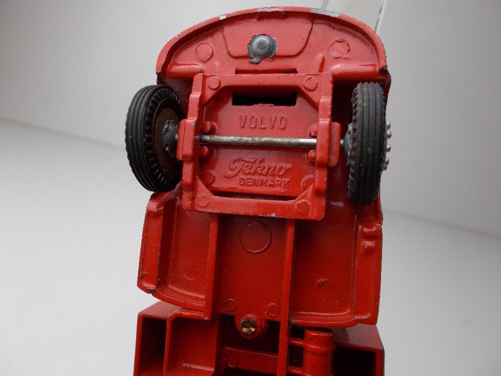 1964 TEKNO Denmark 436+437 VOLVO FALCK CRANE TRUCK + TRAILER, Ophalen of Verzenden, Zo goed als nieuw, Bus of Vrachtwagen, Tekno
