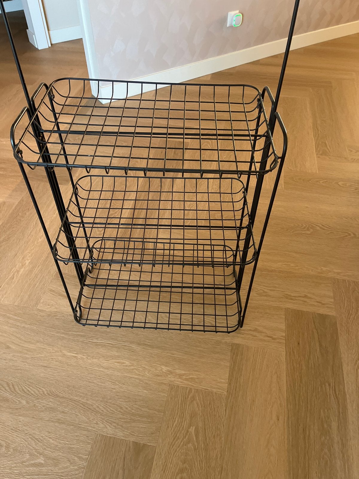 Zwart Rekje voor hobby spullen - 50x60/80 cm, Ophalen, Gebruikt