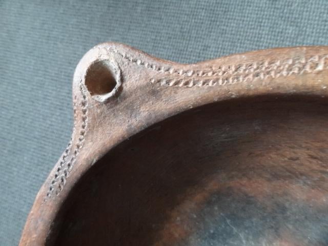 Grote Berber schaal,ongeglazuurd aardewerk met mooie details, Antiek en Kunst, Verzenden