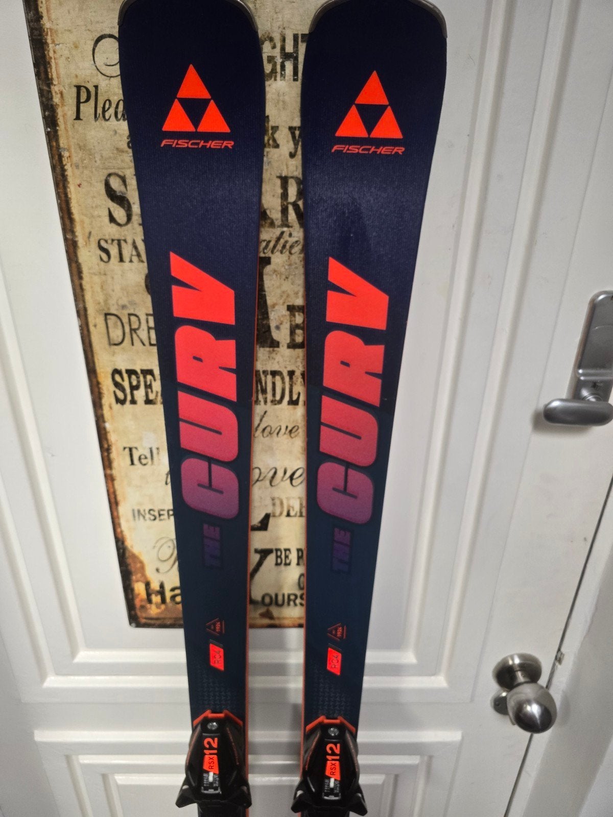 178cm FISCHER RC4 DTX 2025 NP 1000€ TOP SKI, 160 tot 180 cm, Fischer, Ophalen of Verzenden, Zo goed als nieuw