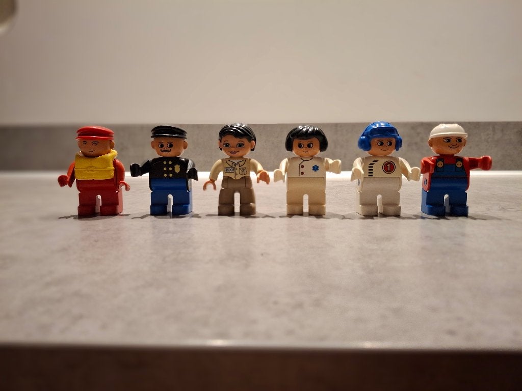 13 lego duplo poppetjes, Ophalen of Verzenden, Gebruikt, Duplo