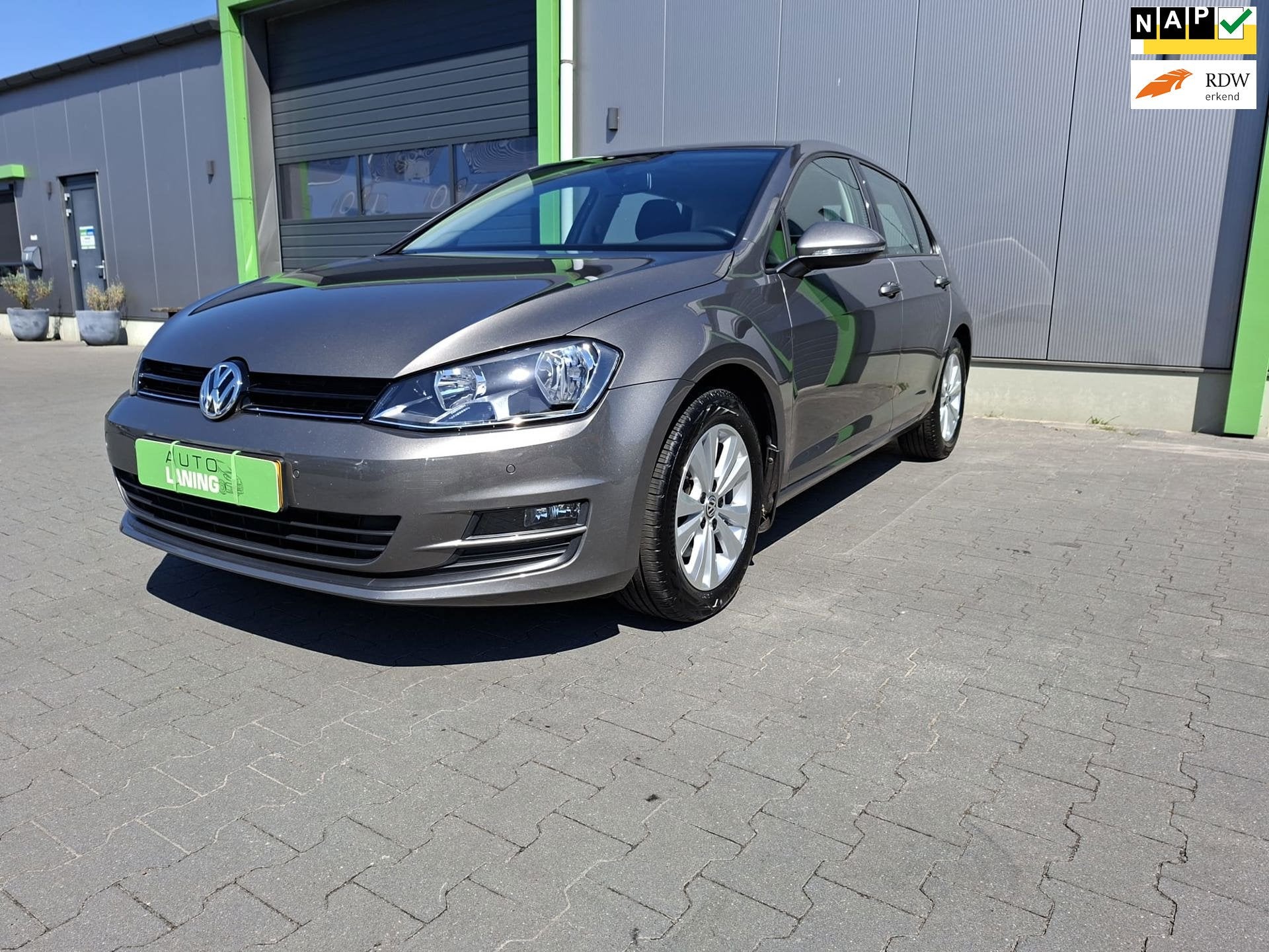 Volkswagen Golf 1.4 TSI Comfortline 5 deurs Zeer lage Km sta, Auto's, Voorwielaandrijving, Gebruikt, 4 cilinders, 620 kg