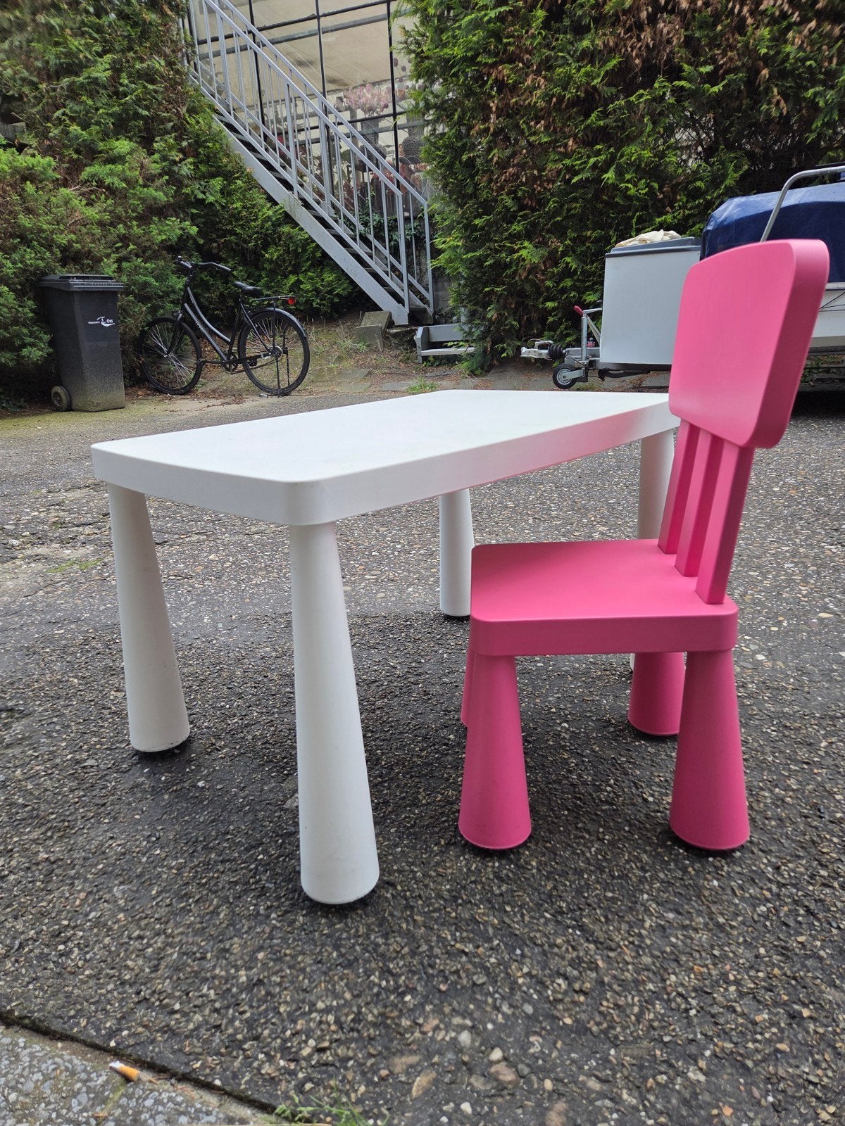 Ikea kinder tafel en stoel, Kinderen en Baby's, Ophalen, Gebruikt, Tafel(s) en Stoel(en)