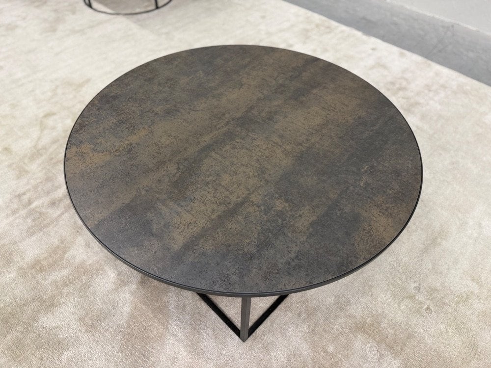 Nieuw Leolux Prismo Salontafel Kerakiek Iron Moss Tafel 100