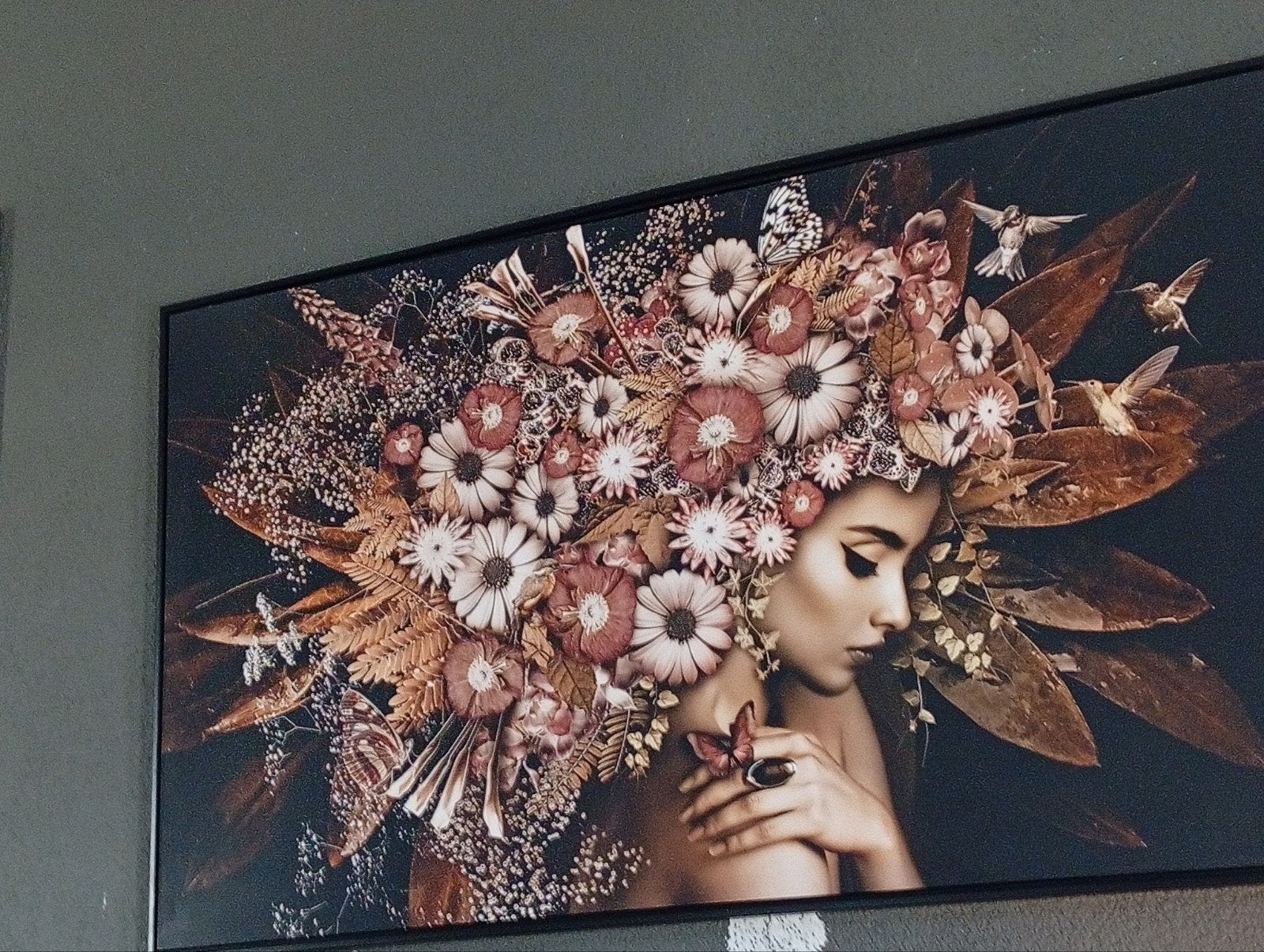 Groot schilderij: Vrouw met bloemen en vogels, Figuren, Op houten frame, Ophalen of Verzenden, Print