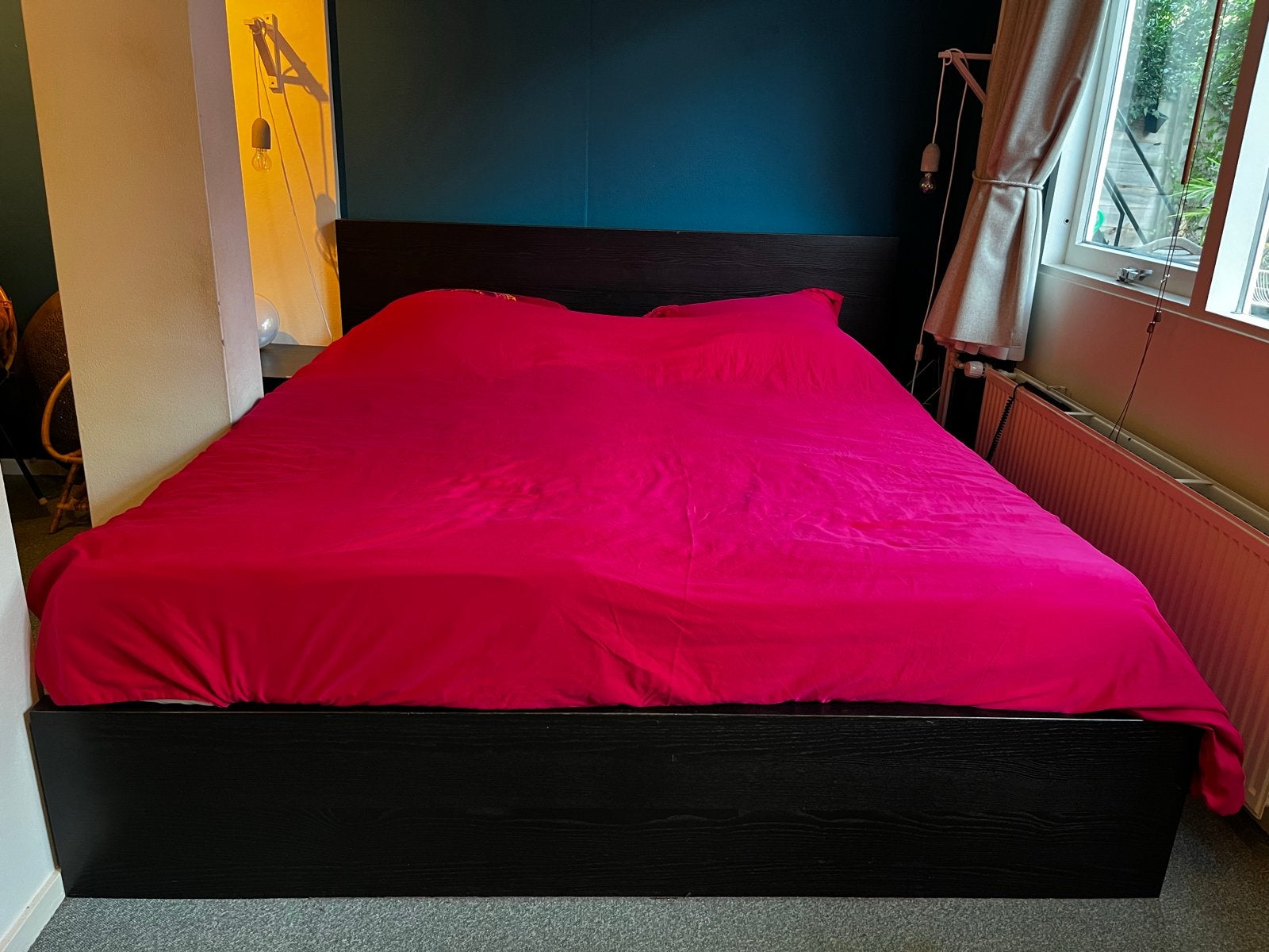 Tweepersoonsbed IKEA bed (Malm) met electrische lattenbodems, Huis en Inrichting, Slaapkamer | Bedden, Ophalen, Zwart, Tweepersoons