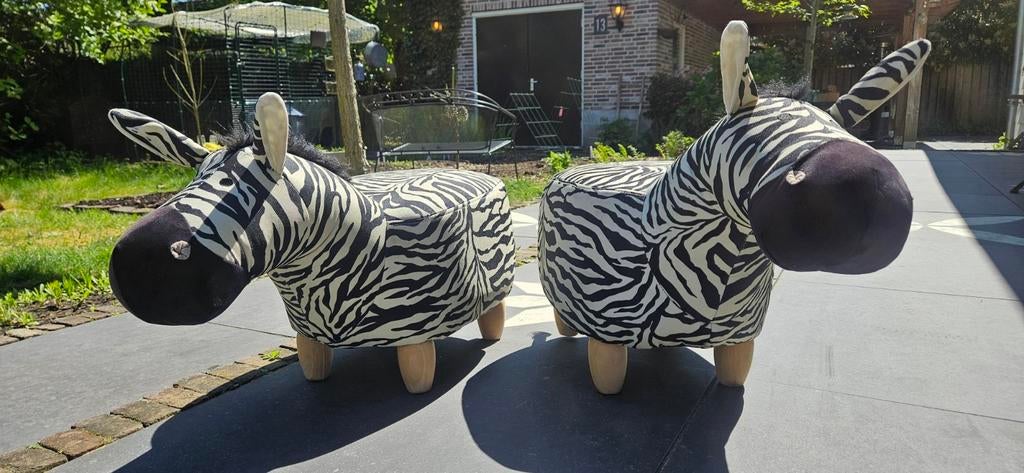 Set van 2 Zebra poefjes, Ophalen, Modern, Textiel, Gebruikt