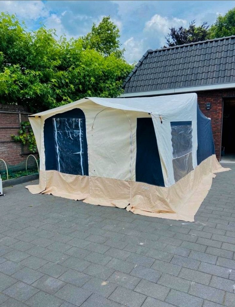 Trigano Odyssee GL 2016 + nw Banden etc, Caravans en Kamperen, Vouwwagens, Ophalen, Trigano, Beige, Aanwezig