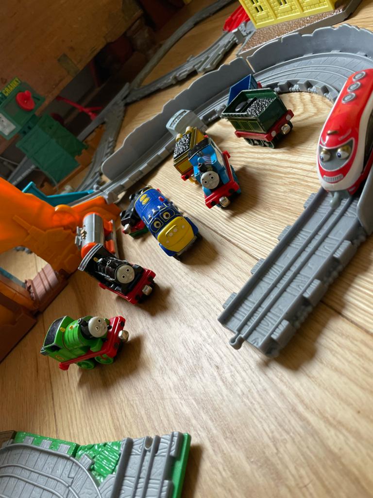Thomas de Trein Speelset met Cranky en Treintjes, Kinderen en Baby's, Speelgoed | Speelgoedvoertuigen, Ophalen, Gebruikt