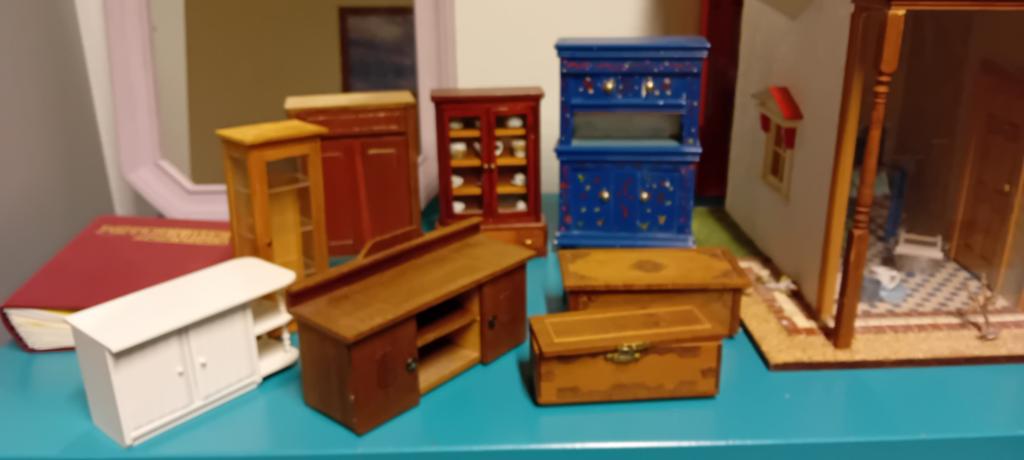 Miniatuur meubels voor poppenhuis, Ophalen