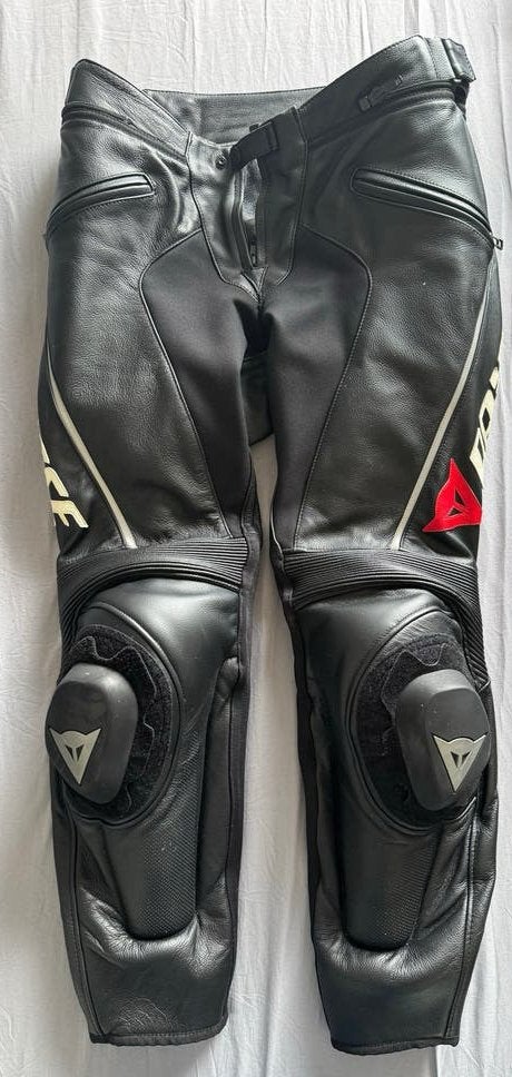 Dainese Race lederen Motorbroek met knieschijf - Maat 52, Ophalen of Verzenden, Zo goed als nieuw, Maat 52/54 (L), Zwart