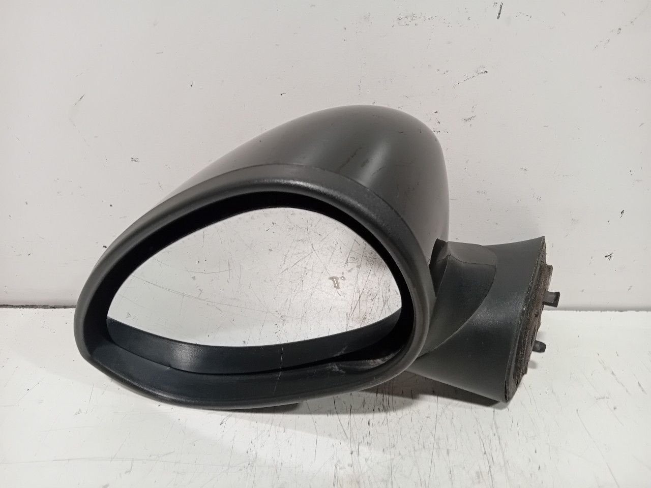 Spiegel buiten links elektrisch Fiat 500, Auto-onderdelen, Onderdelen@venauto.nl, Van der Ven Autorecycling B.V., Gebruikt, Ettenseweg 76, 4706 PB Roosendaal, The Netherlands