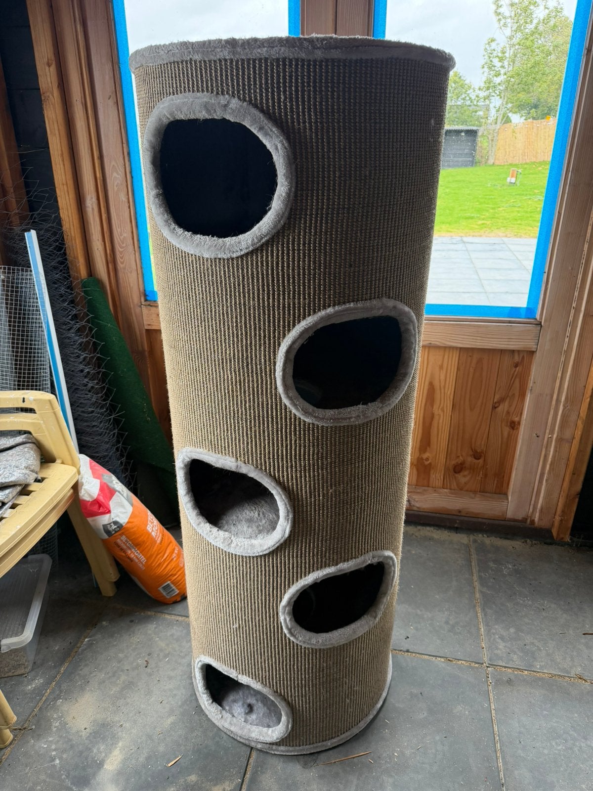 Petrebels krabton XXL – 150 cm hoog – 5 ligplekken, Dieren en Toebehoren, Ophalen, Zo goed als nieuw, Krabton