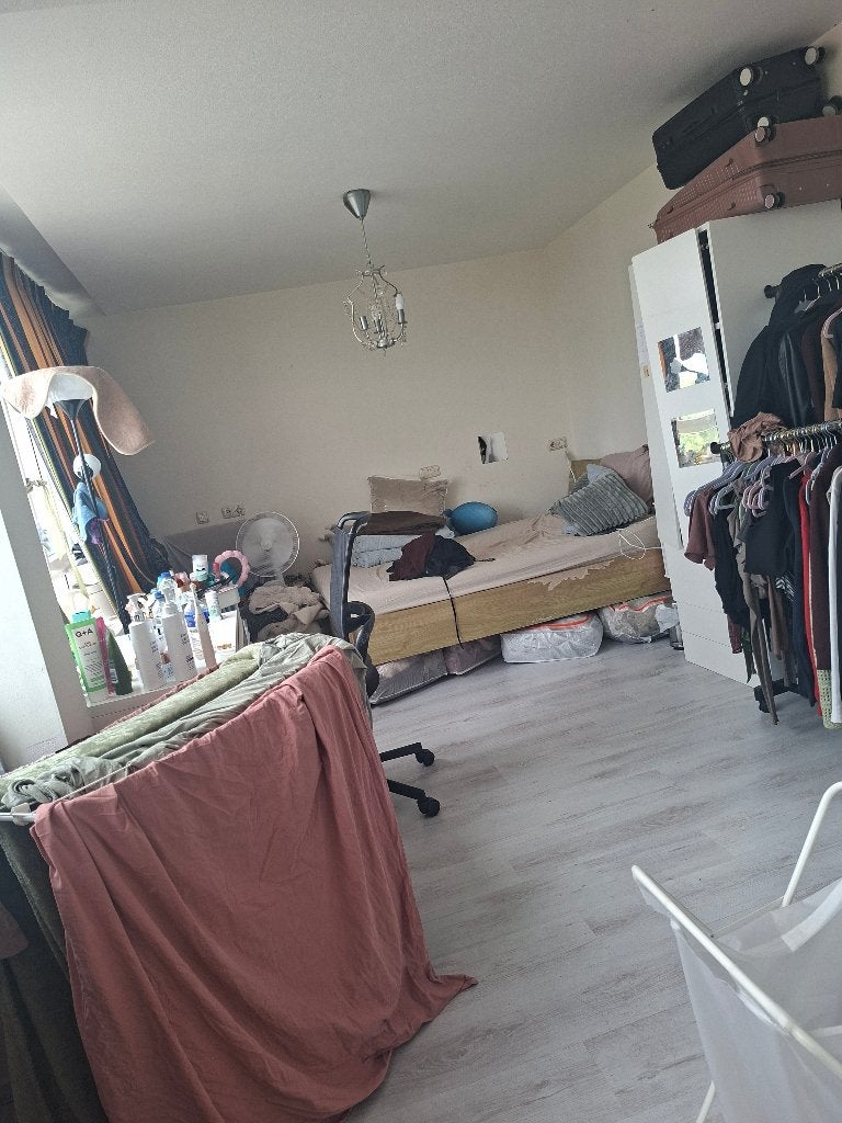 Room, 50 m² of meer, Amsterdam