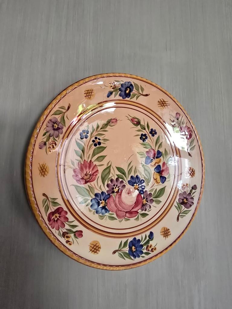 Hongaars handgeschilderd vintage bord van Pázmány, Antiek en Kunst, Antiek | Wandborden en Tegels, Ophalen of Verzenden