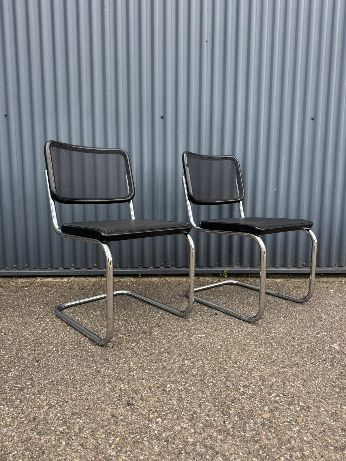 2 gebruikte Thonet S32 S64 stoelen Marcel Breuer, Ophalen