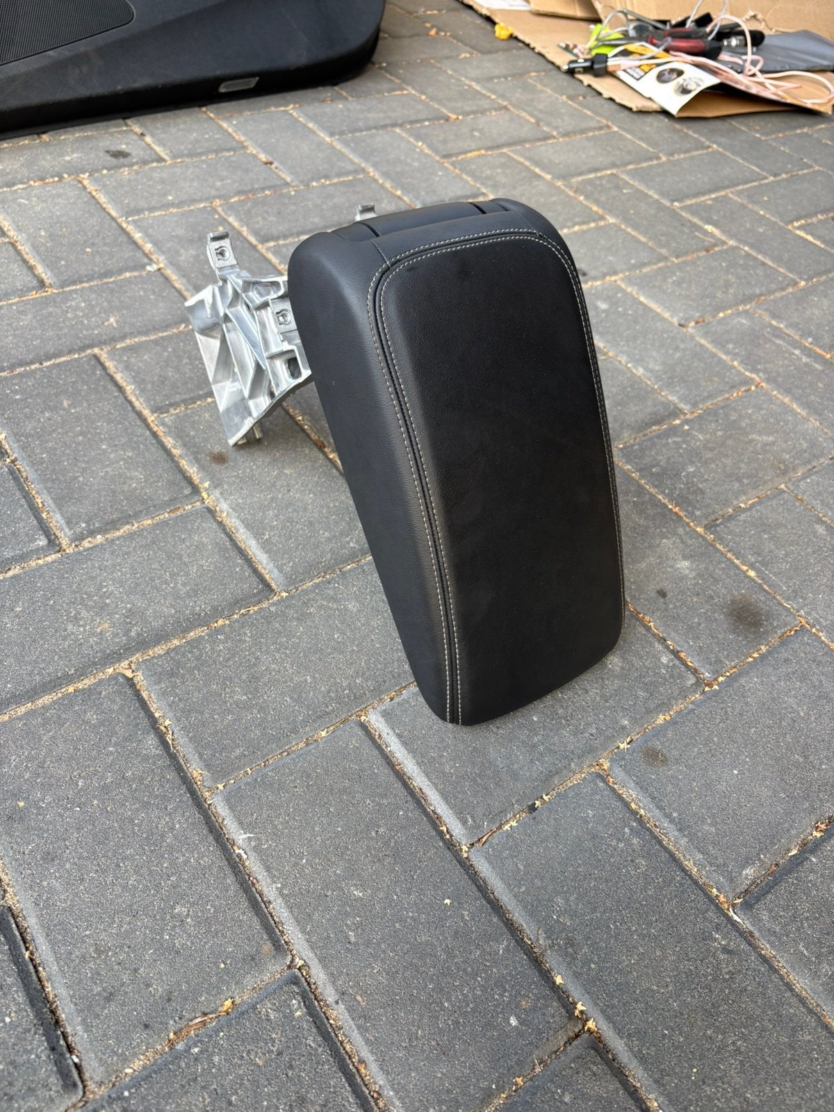 Audi A3 S Line Armsteun, Auto diversen, Auto-accessoires, Ophalen