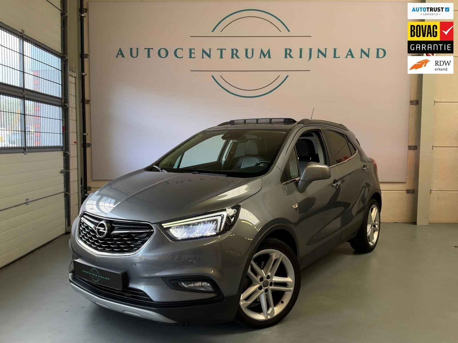 Opel Mokka X 1.4 Turbo Innovation Pano, Stoel/Stuur Verwarmi, Auto's, Dealer onderhouden, SUV of Terreinwagen, 500 kg, Verwarmde buitenspiegels