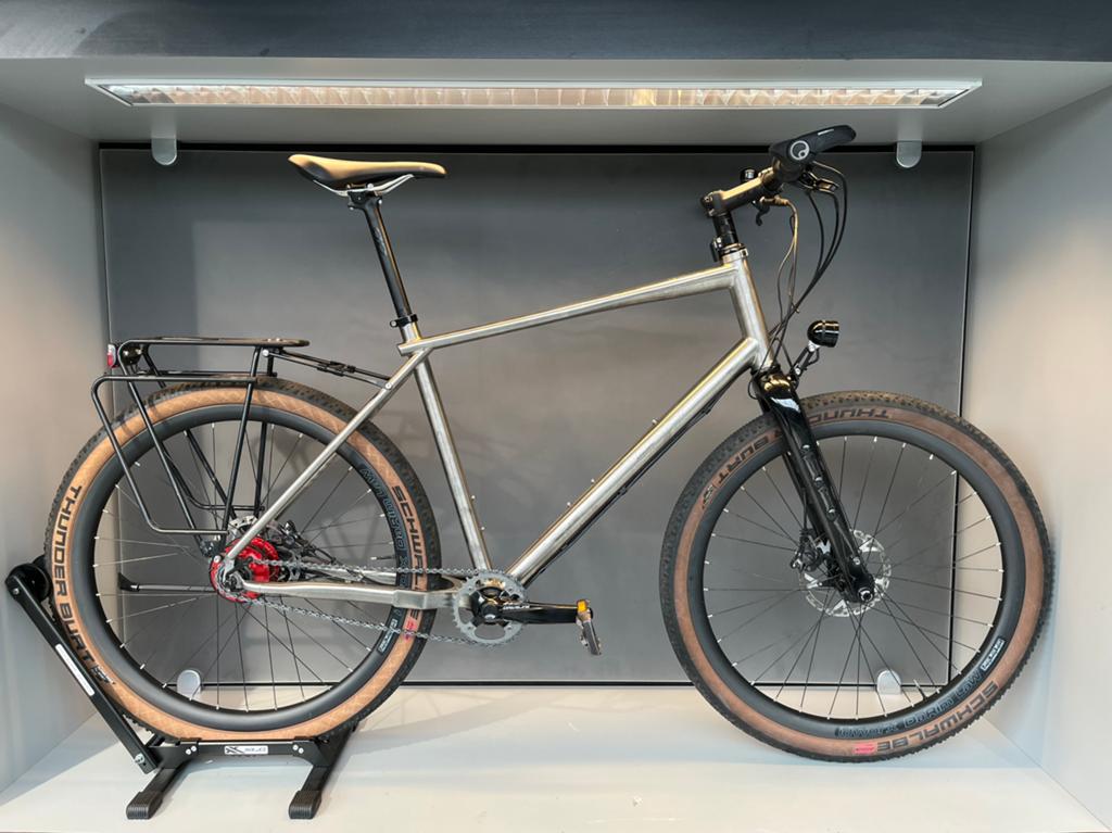Idworx Rohler BLT Titanium 56cm (XL) Rohloff Son Carbon vork, Siebengebirchsblick 20 Wachtberg DE, Gebruikt, Versnellingen, BikeBasics