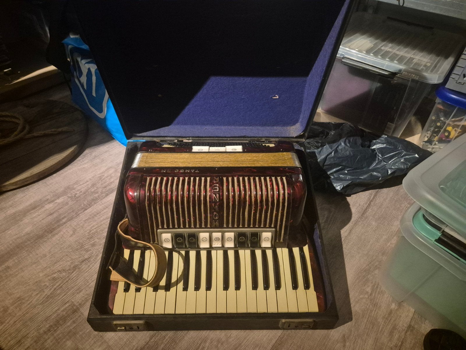 Hohner Tango I M Accordeon, Ophalen, Gebruikt, Overige formaten, Met koffer