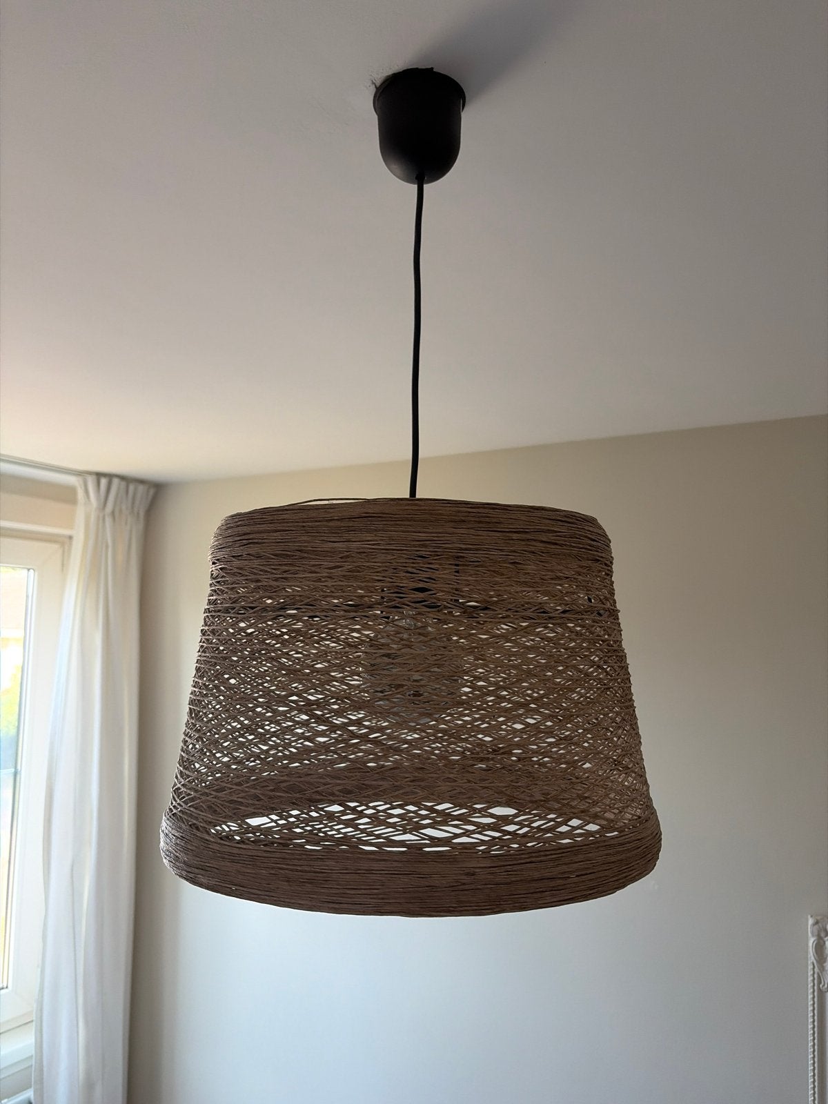 Hanglamp van gevlochten materiaal - Boheemse stijl, Ophalen of Verzenden, Zo goed als nieuw, Natuurlijk materiaal, E27 (groot)