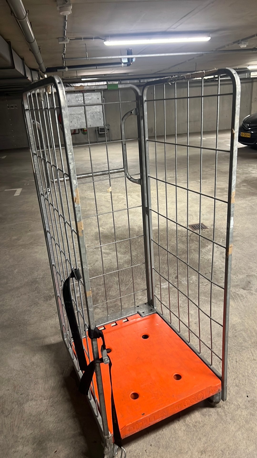 Zeer stevige 2 suks rolcontainers te koop, 100 liter of meer, Ophalen, Zo goed als nieuw, Transportkar