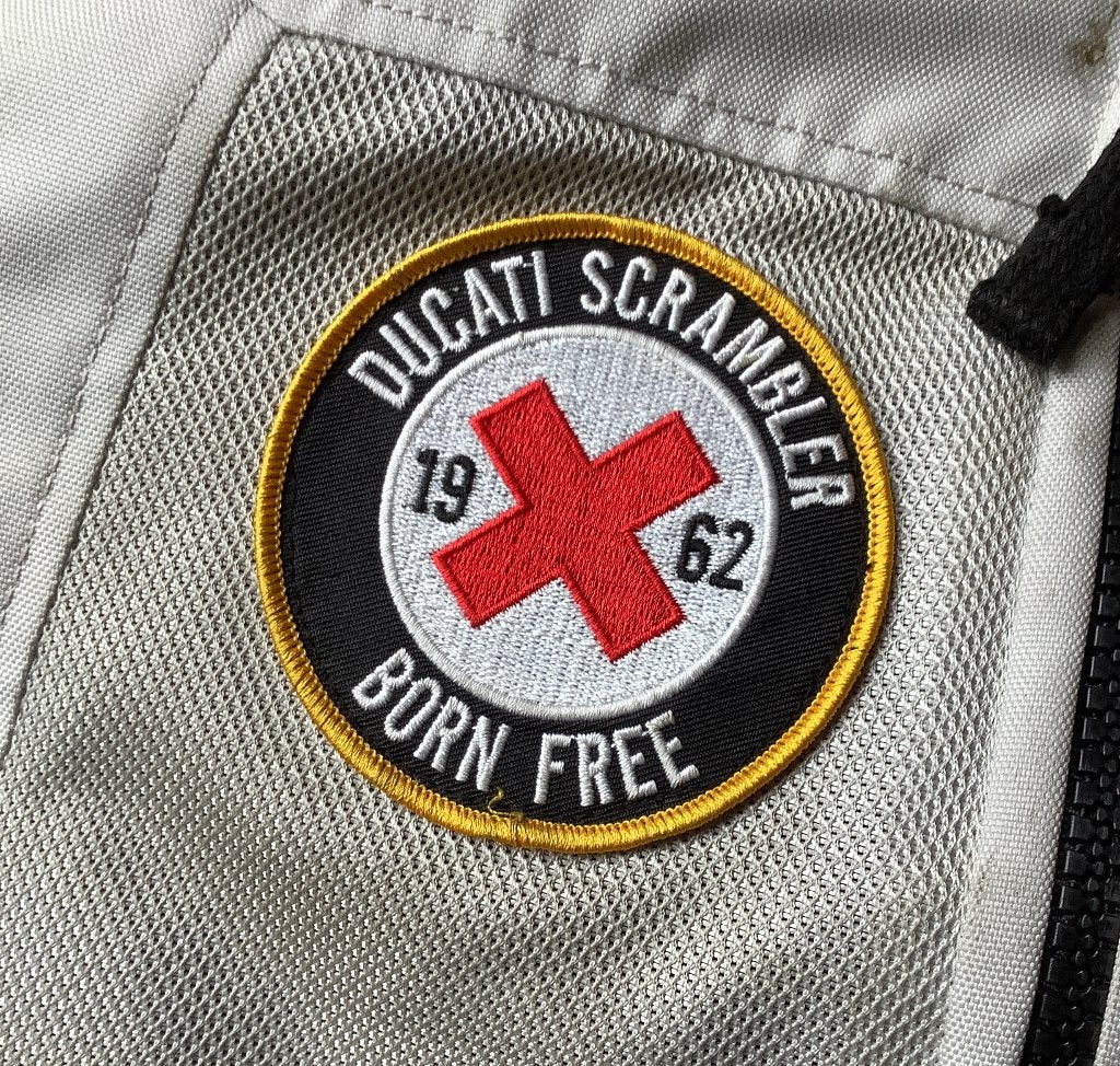 Ducati Scrambler desert sled patch embleem 85mm, Motoren, Verzenden, Nieuw