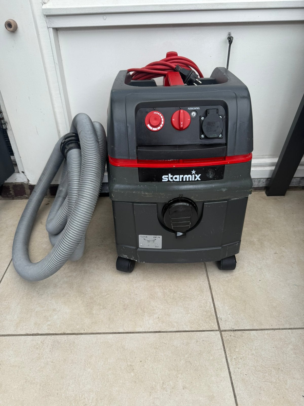 Starmix L1625 bouwstofzuiger incl slang, Ophalen, Zo goed als nieuw