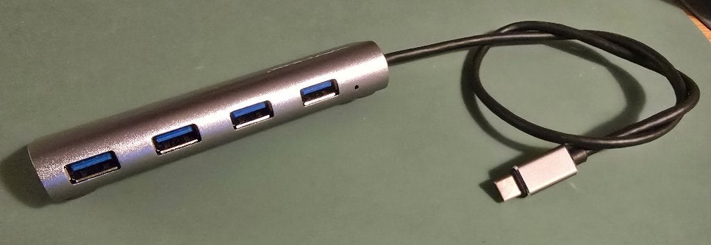 WAVLINK USB-C naar 4x USB 3.0 Hub - Zo goed als nieuw, Computers en Software, WAVLINK, Ophalen of Verzenden, Zo goed als nieuw
