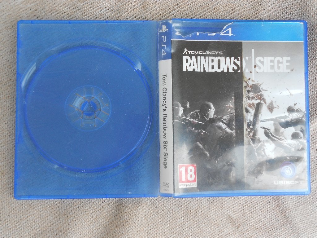 Rainbowsix  Siege game voor playstation 4 beschadigde doos., Spelcomputers en Games, Games | Sony PlayStation 4, Ophalen, Vanaf 18 jaar