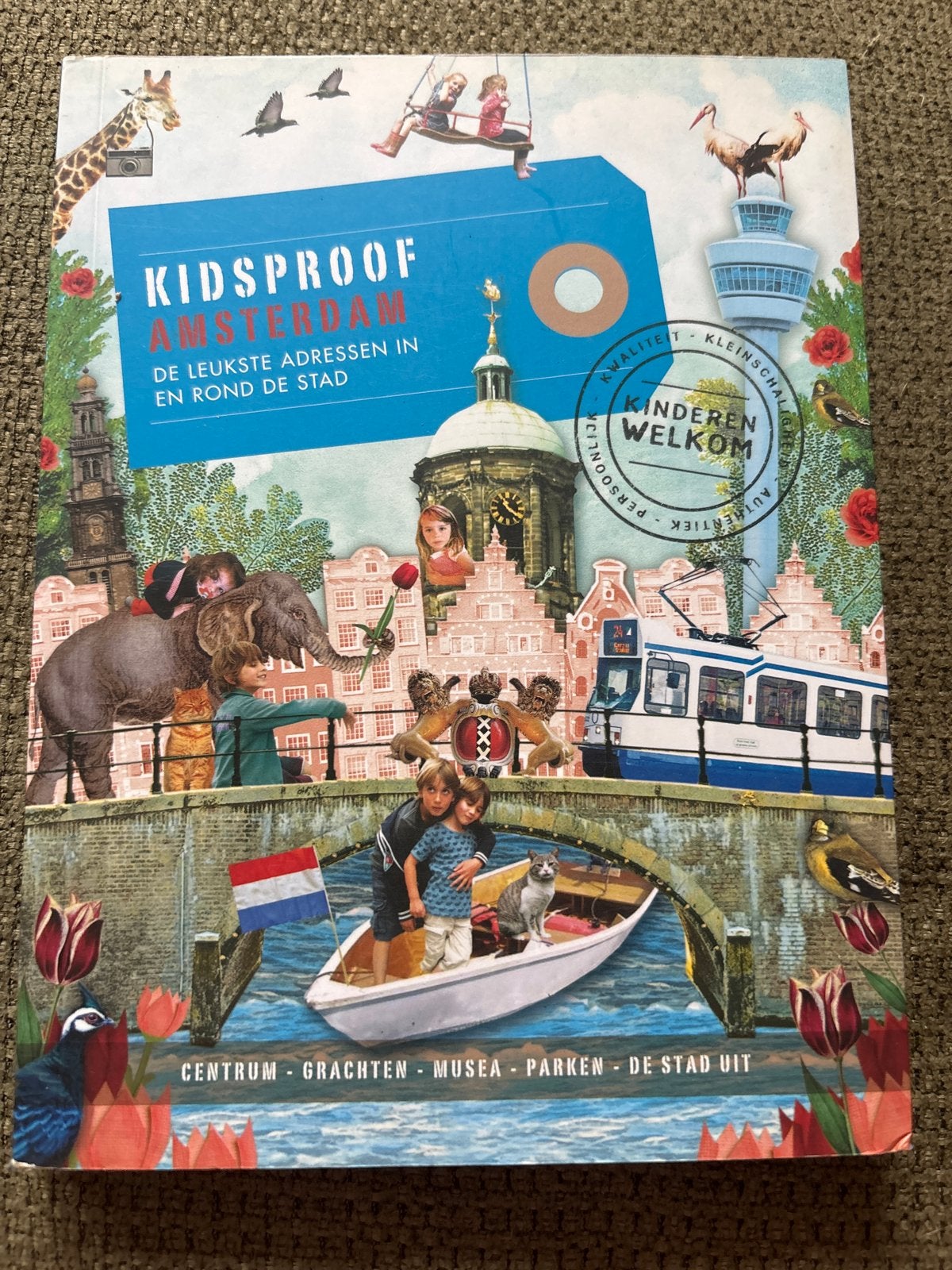 Kidsproof Amsterdam: De leukste adressen in en rond de stad, Overige merken, Europa, Ophalen of Verzenden, Zo goed als nieuw