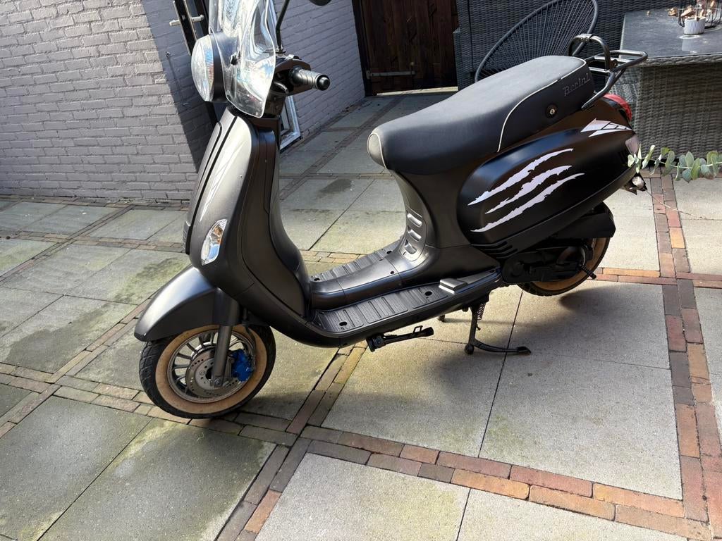 Berini Napoli scooter te koop., Fietsen en Brommers, Snorfietsen en Snorscooters, Gebruikt, Overige merken, Benzine, Ophalen