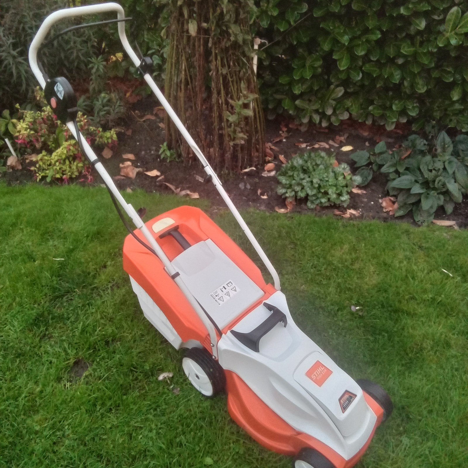 STIHL RMA 235  ACCU GRASMAAIER, Tuin en Terras, Ophalen, Cirkelmaaier, Stihl, Gebruikt