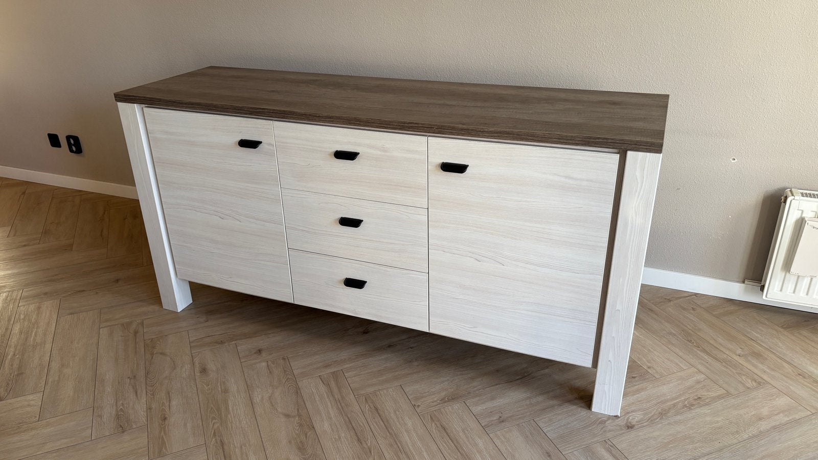 Leenbakker Lynn dressoir, Ophalen, Gebruikt, 150 tot 200 cm, Met lade(s)